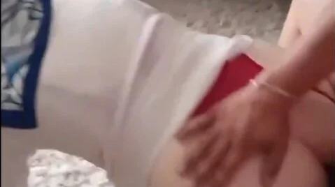 Dolgun Türbanlının Hassas Beyaz Tenini Kızartarak Sikiyor